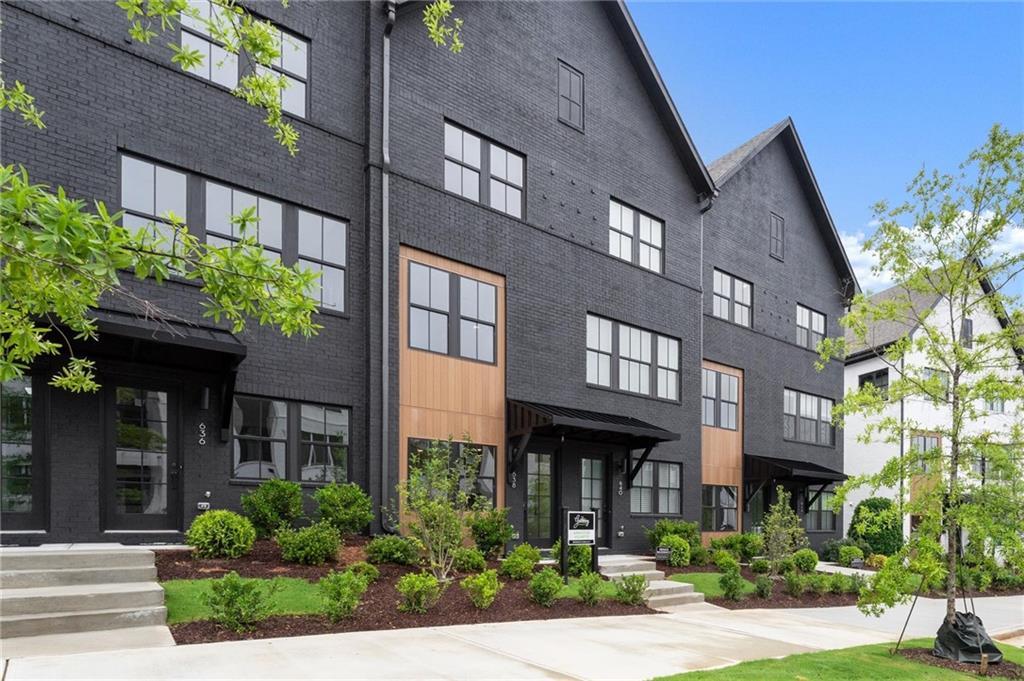 Anniston - The Gathering Alpharetta: Alpharetta, Georgia - Brock Built