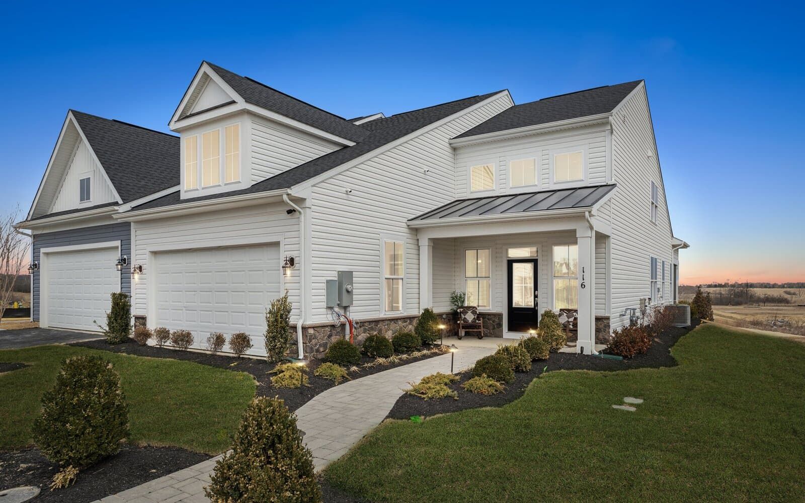 casa en 55+ Garden Homes  At Hiatt Pointe at Snowden Bridge por Brookfield Residential