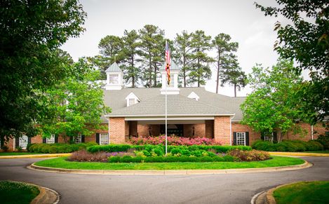 The clubhouse at Swan Point.