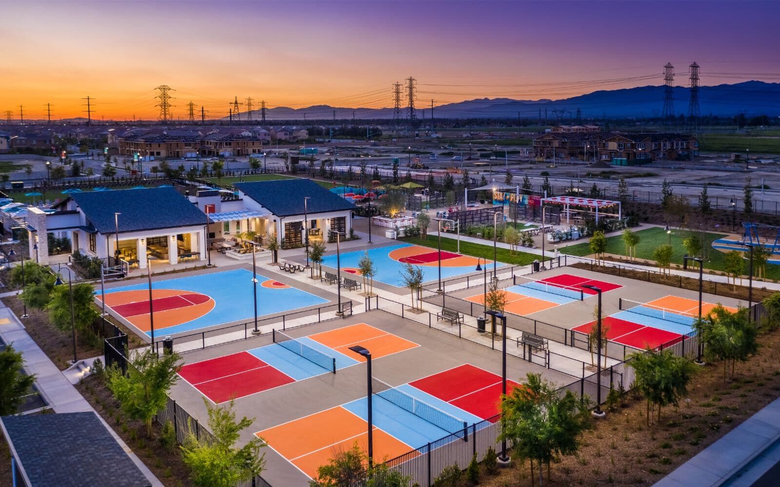Aerial view of Canvas Park pickleball and basketball courts.