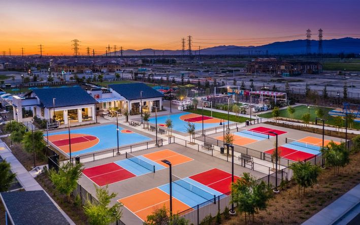 Aerial view of Canvas Park pickleball and basketball courts.