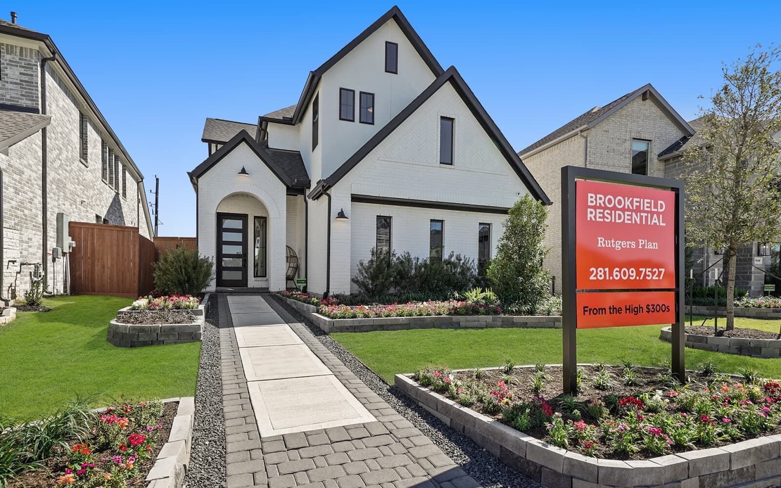 casa en 40' Traditional Homes at Elyson por Brookfield Residential