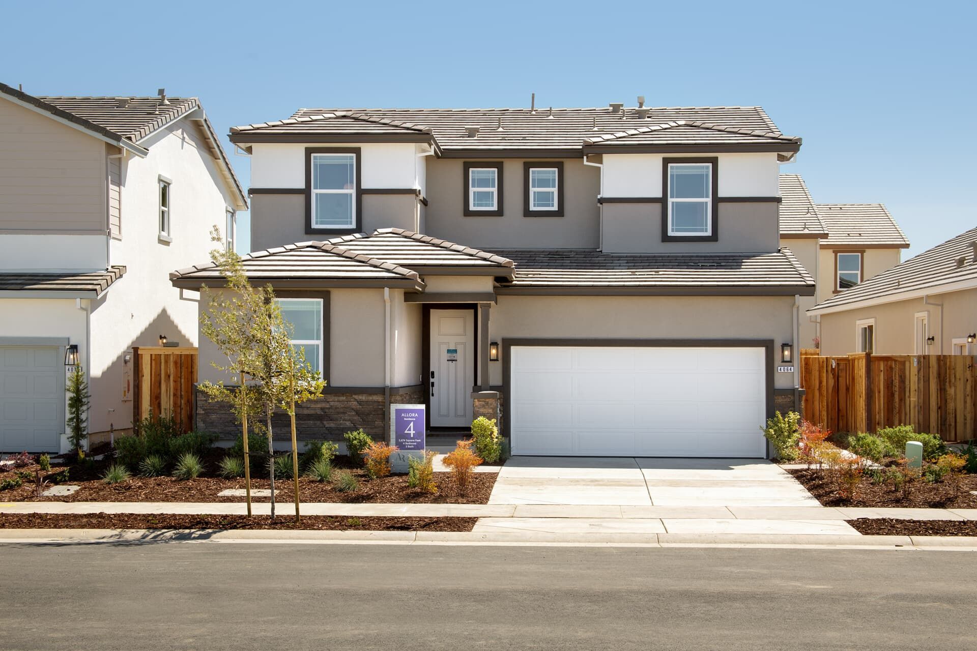 3193 Red Feather Way. Roseville, CA 95747