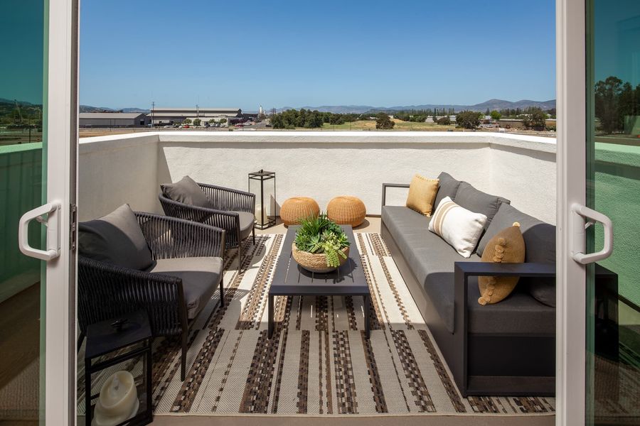 334 Sagebrush Drive. Napa, CA 94558
