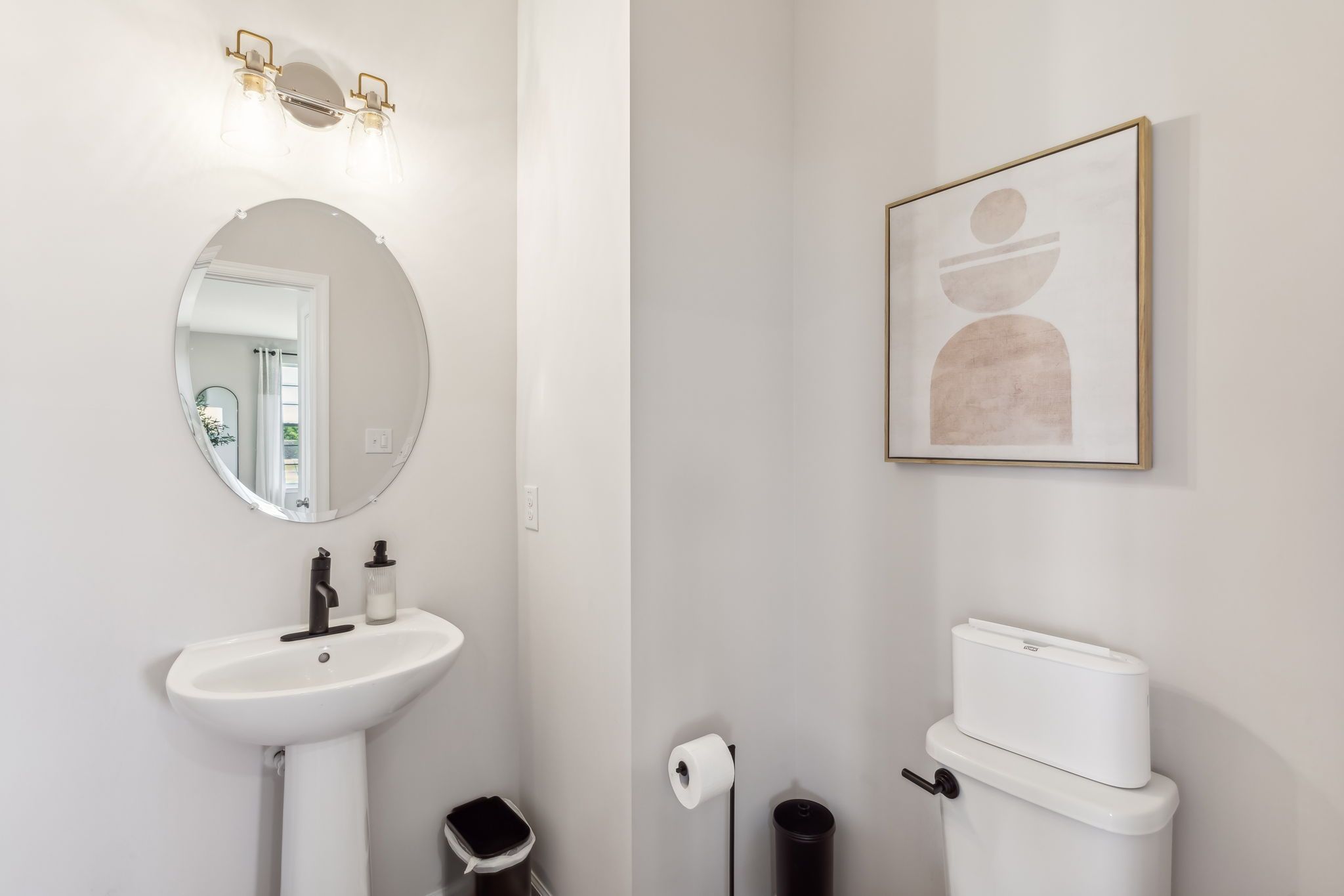  Powder Room