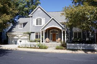 Bukont Homes por Bukont Homes en Washington Virginia