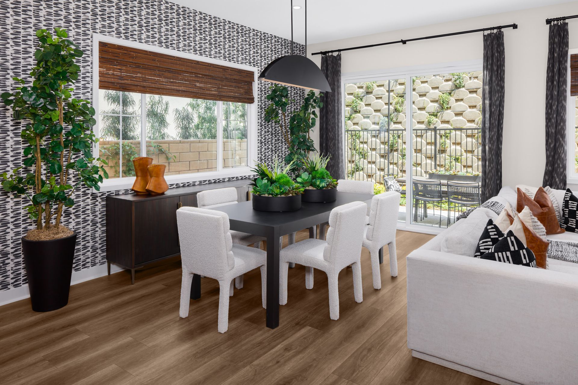 Dining Room Area