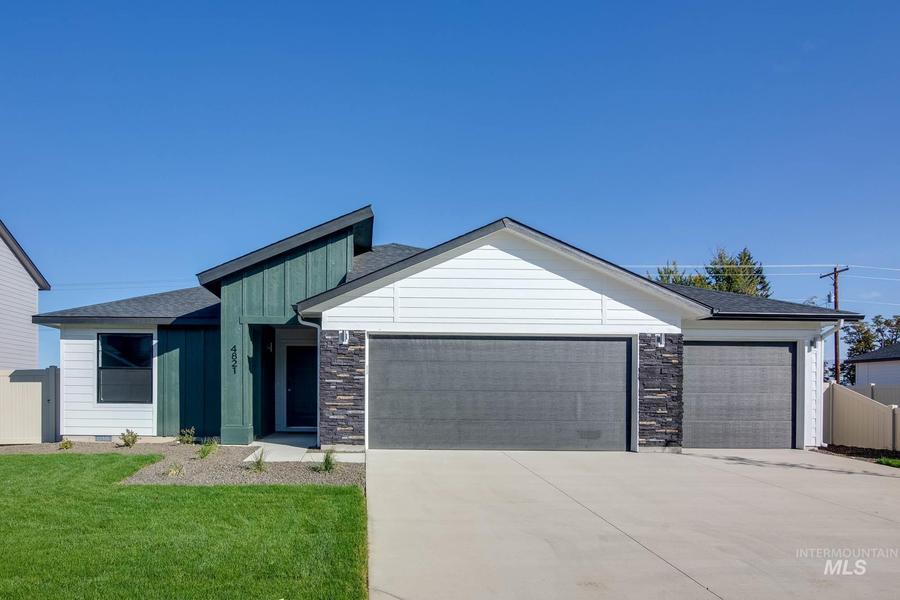 302  Golden Citrine Ave. Caldwell, ID 83605