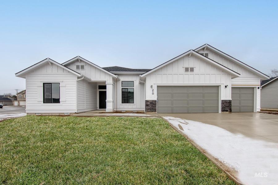 210 Goldstone Ave. Caldwell, ID 83605