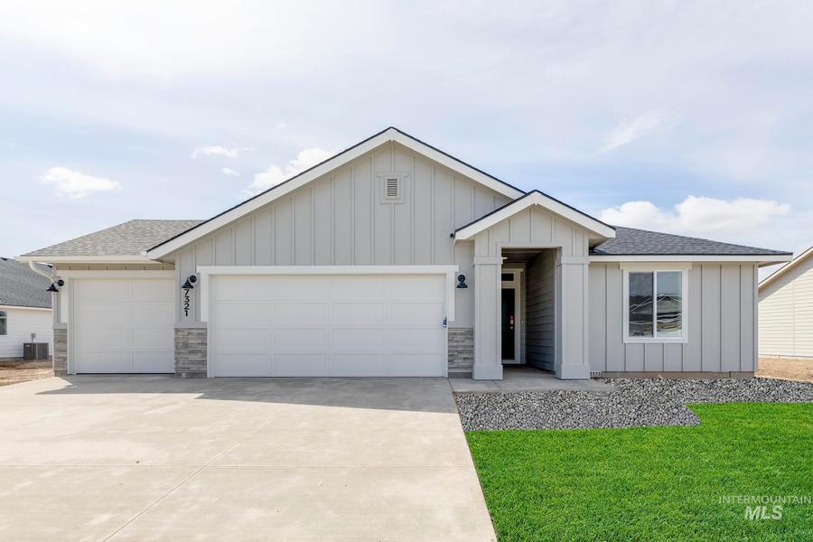 7321 E Shields Dr. Nampa, ID 83687