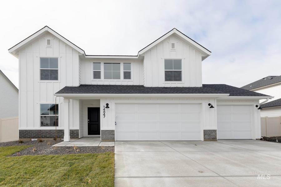 123 Aquamarine Ave. Caldwell, ID 83605