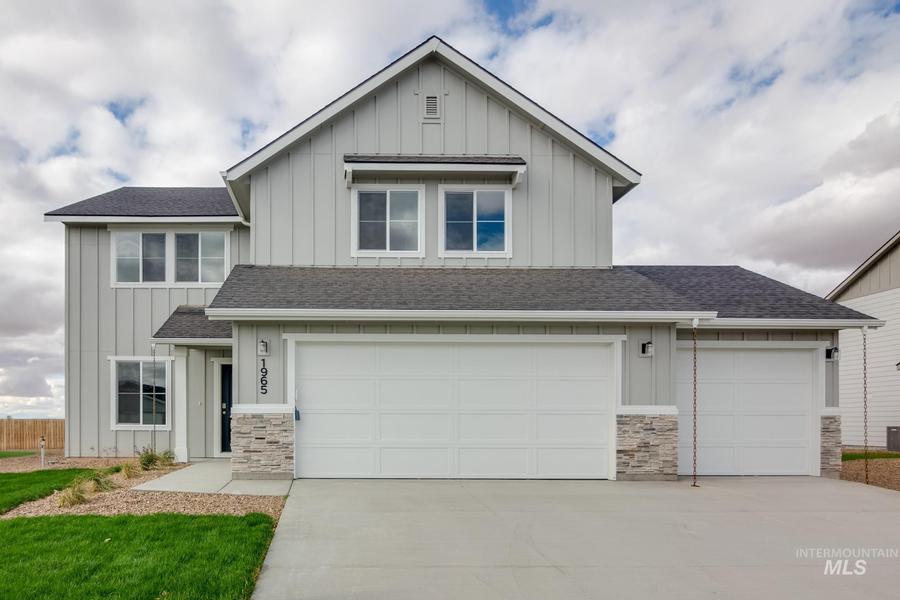 209 Aquamarine Ave. Caldwell, ID 83605
