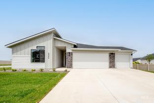 Harrison 2025 - Dutton Place: Meridian, Idaho - CBH Homes