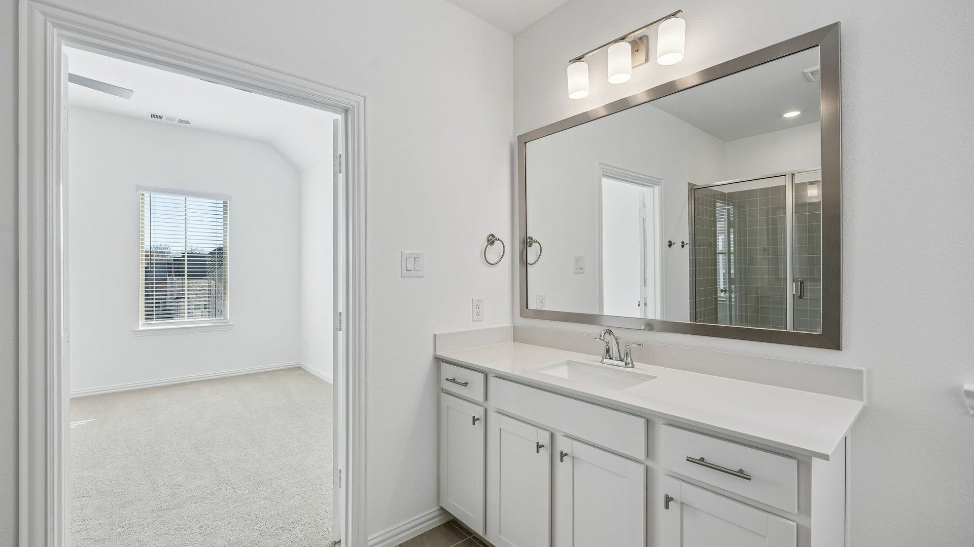 Owner's Bath