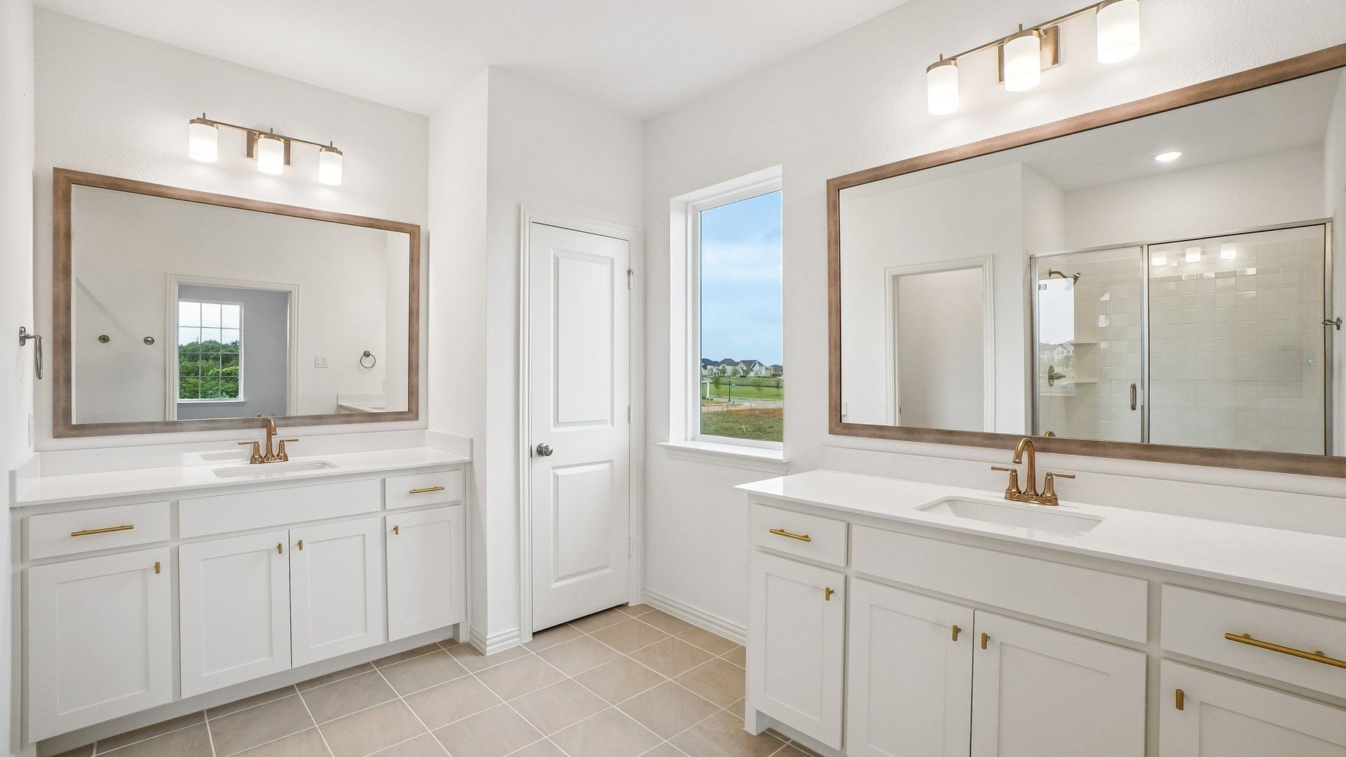 Bathrooms Image