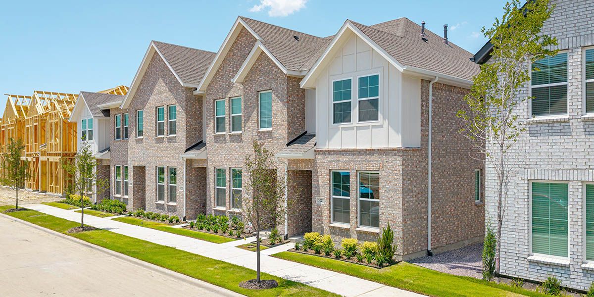 Harper - Heritage Village: Haltom City, Texas - CB JENI Homes