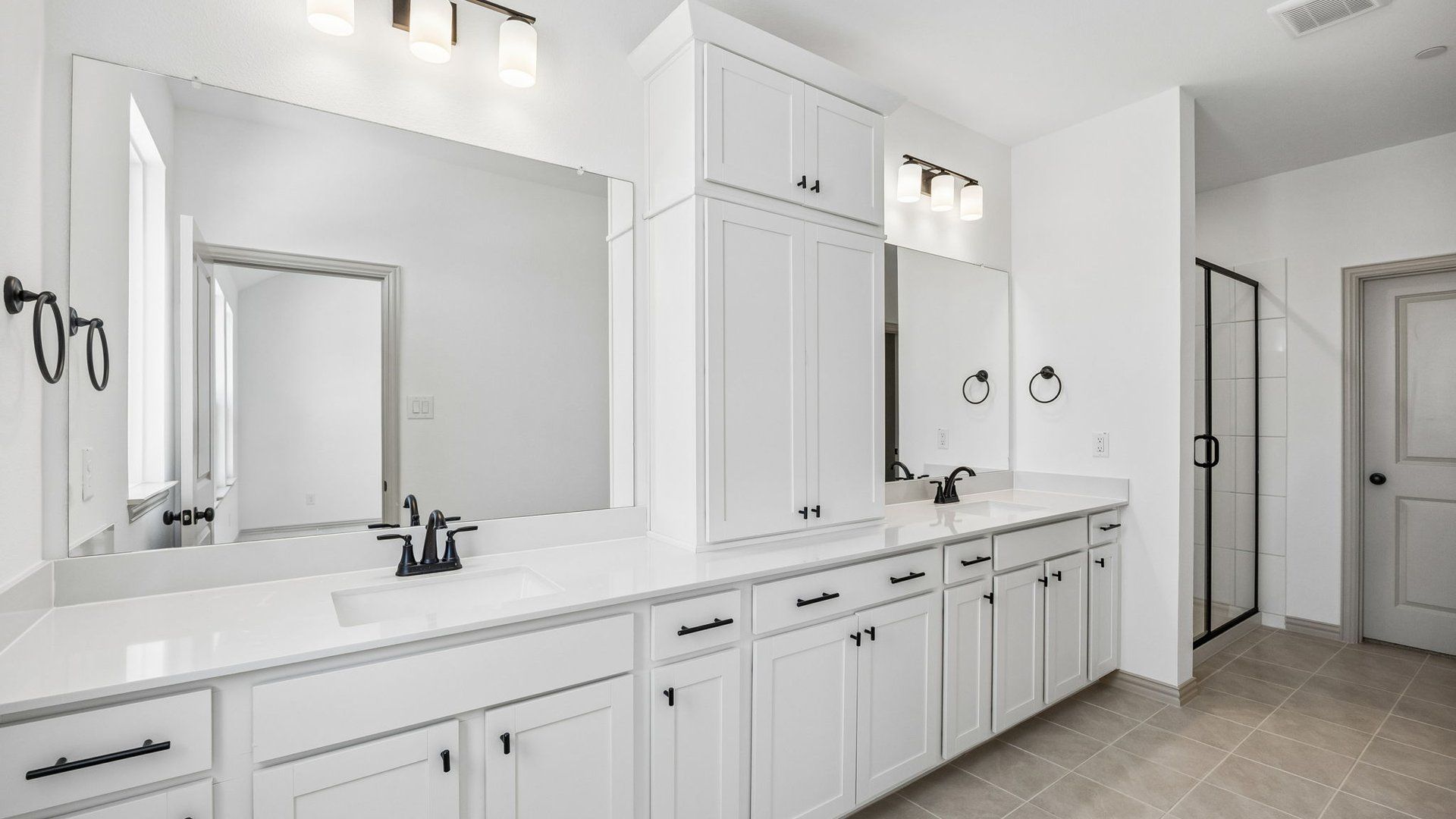 Owner's Bath