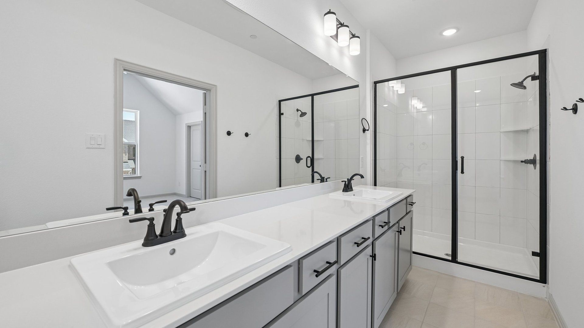 Owner's Bath