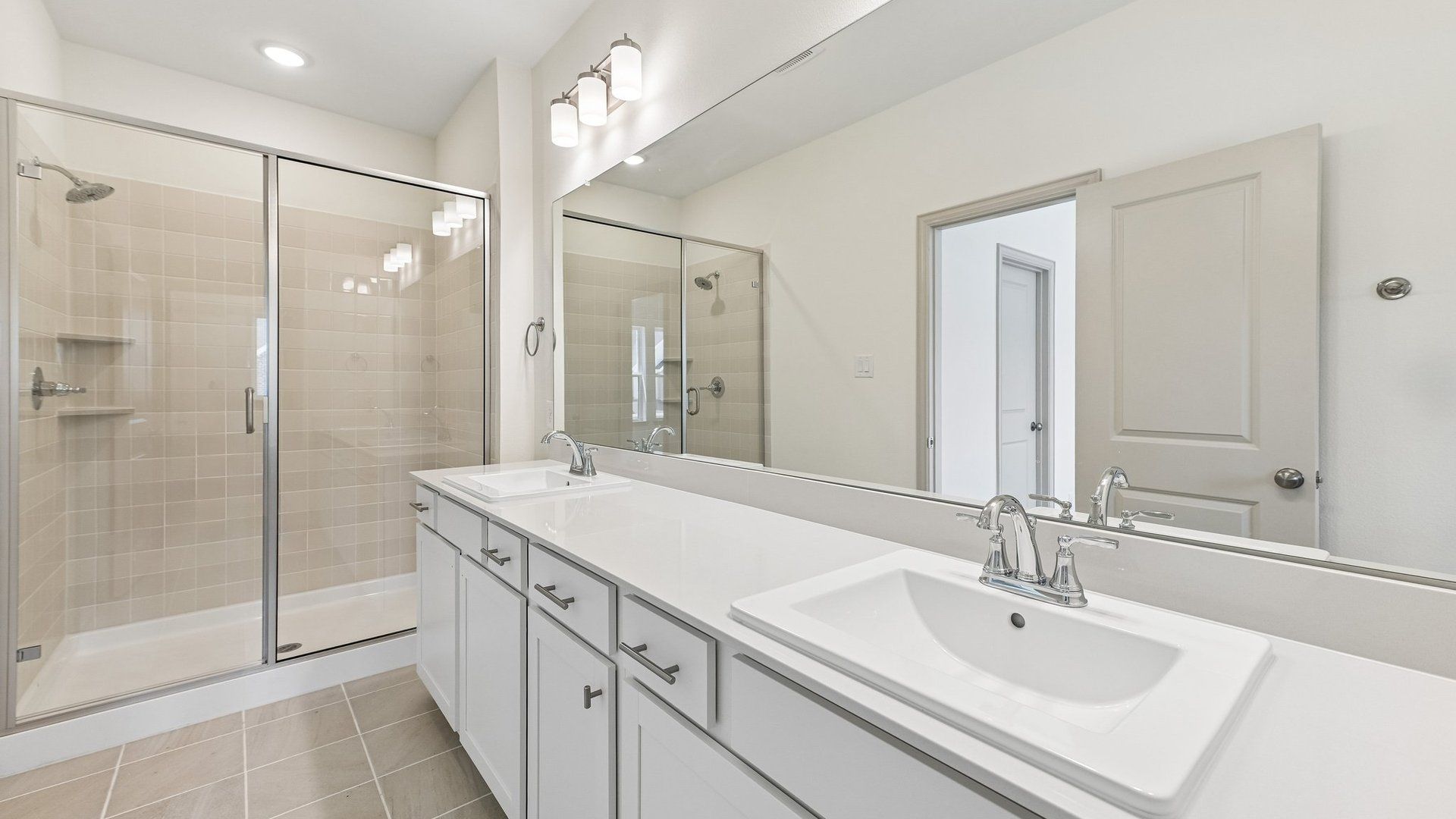 Owner's Bath