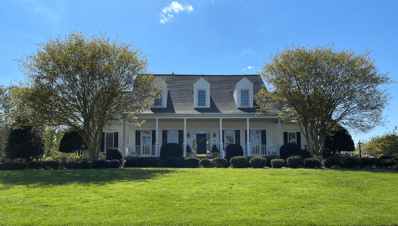 casa en CJ Jones, Inc. por CJ Jones, Inc.