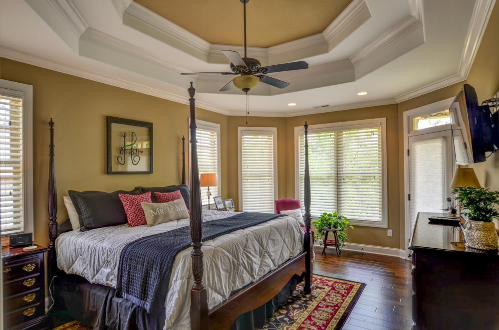 casa en C & M Custom Homes por C & M Custom Homes