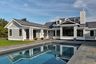 casa en Creative Construction por Creative Construction