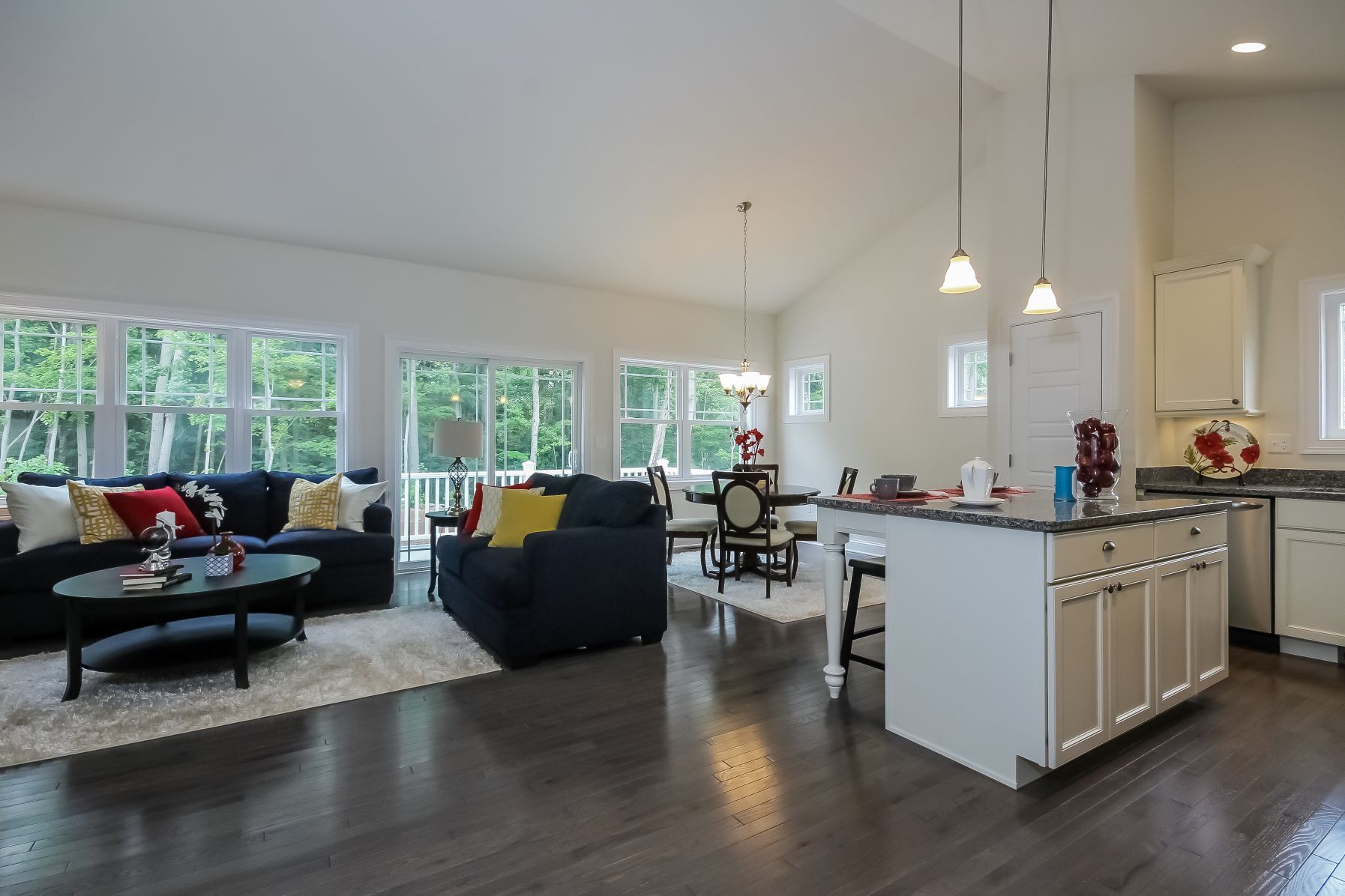 Kitchen island with breakfast bar
