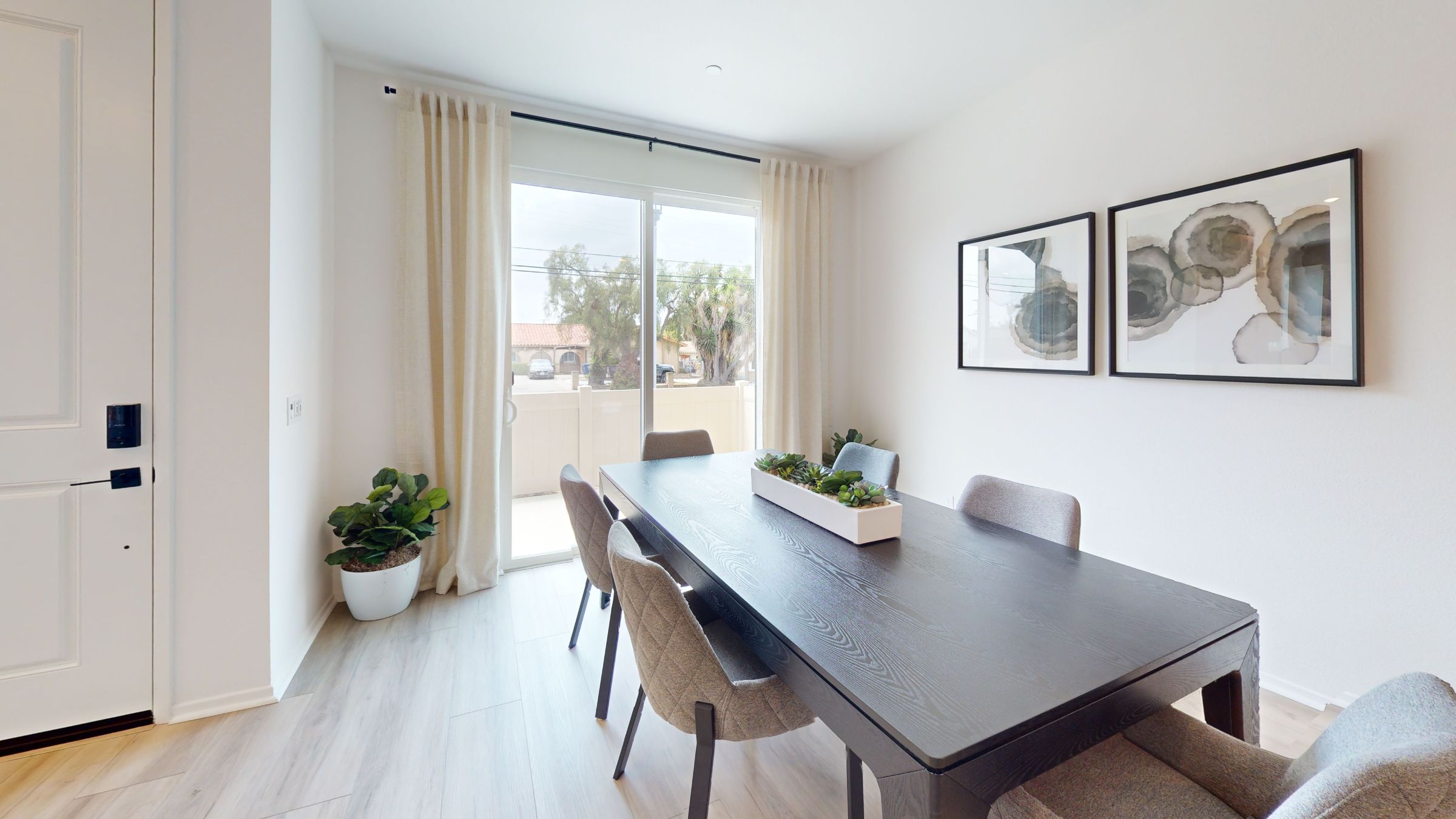 Plan 5 Floorplan