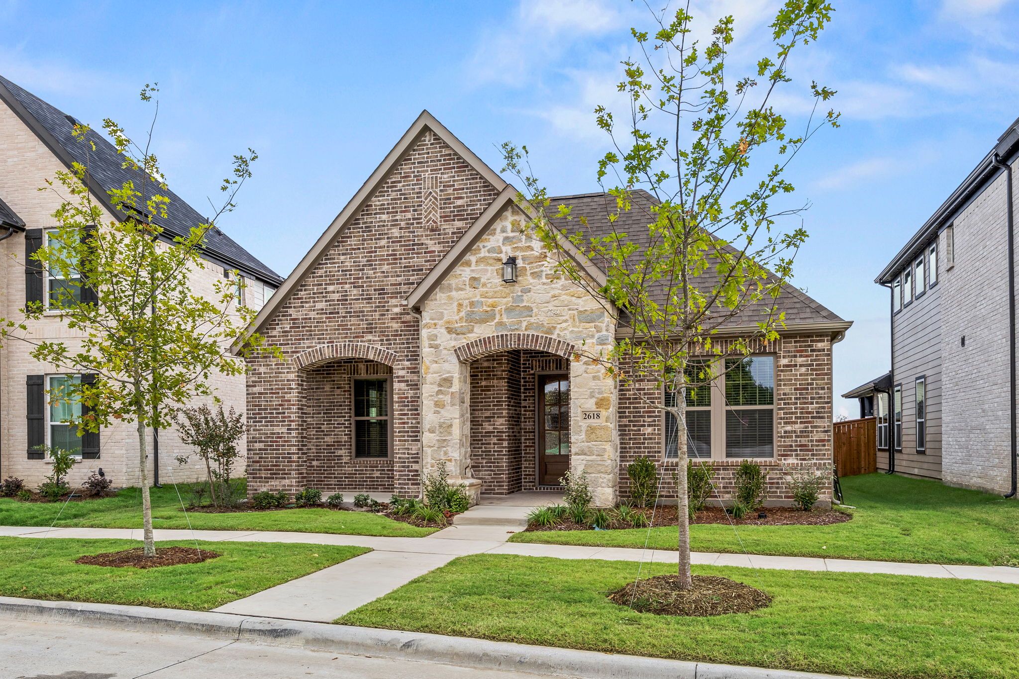 2710 Lafayette Drive (Mayfield)