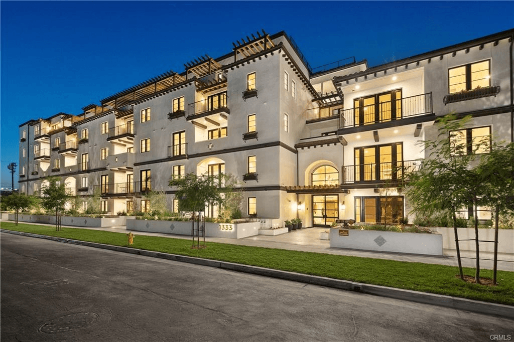 Residence 109 floor plan