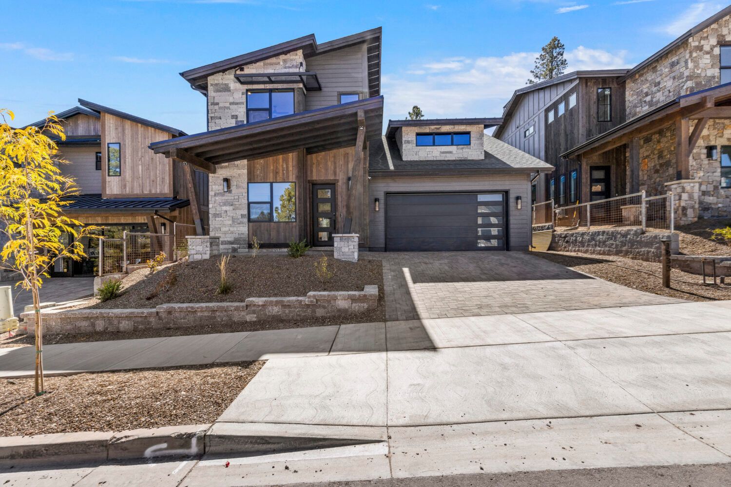 casa en Juniper Point II por Capstone Homes