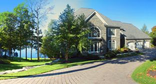 Cardamone Home Builder por Cardamone Home Builder en Syracuse New York