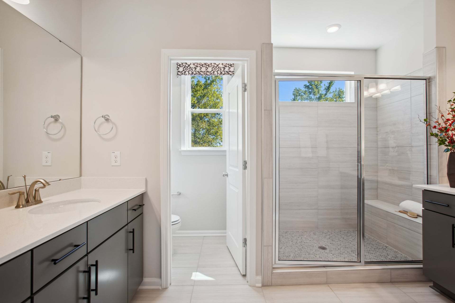 Pamlico - Primary Bath
