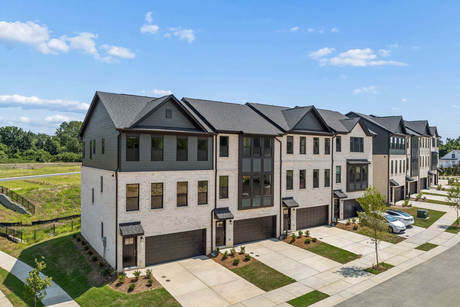 Midtown Rows Community Image