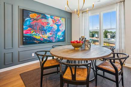 Linville - Dining Area