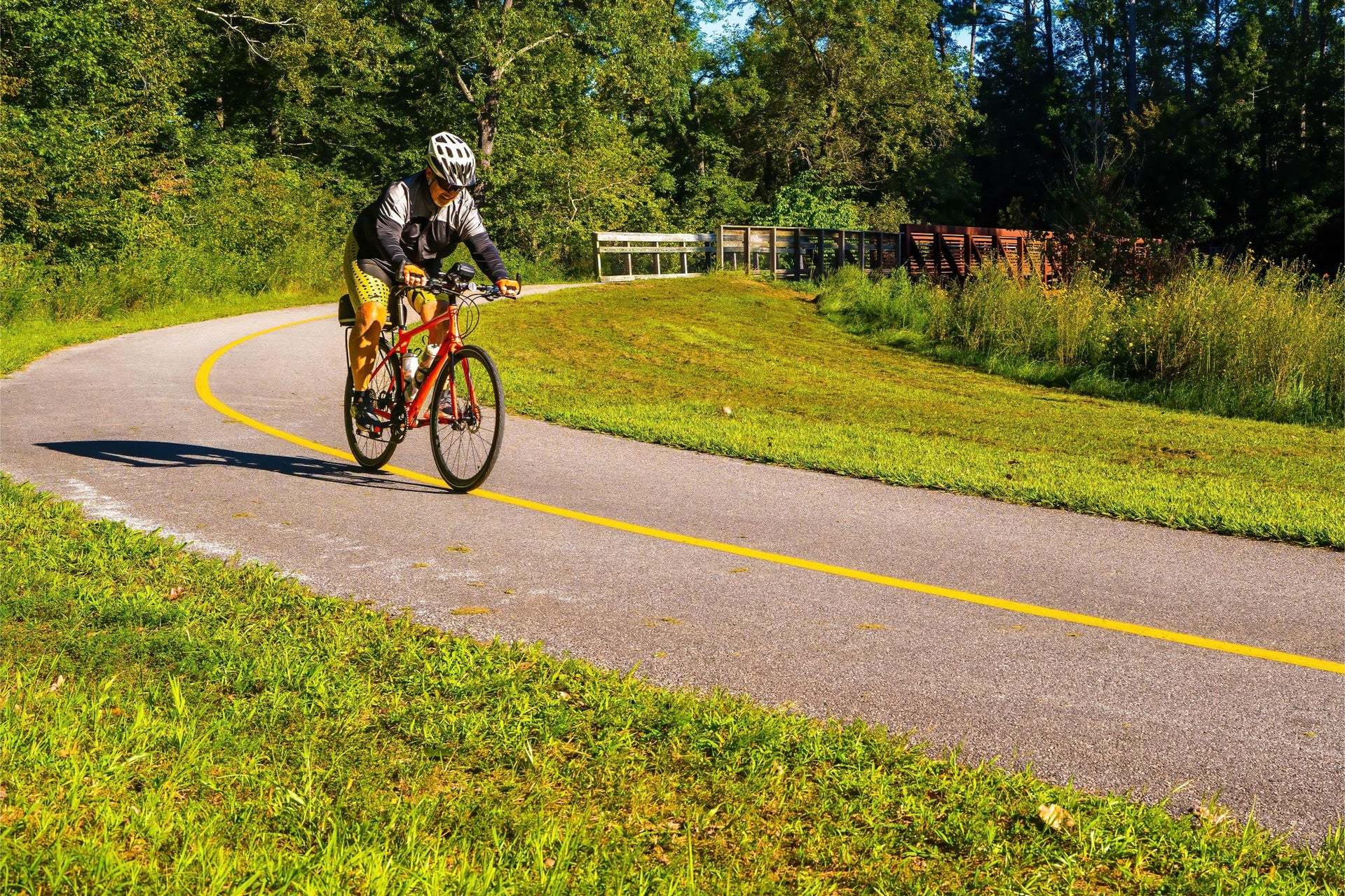 Nearby biking and walking trails