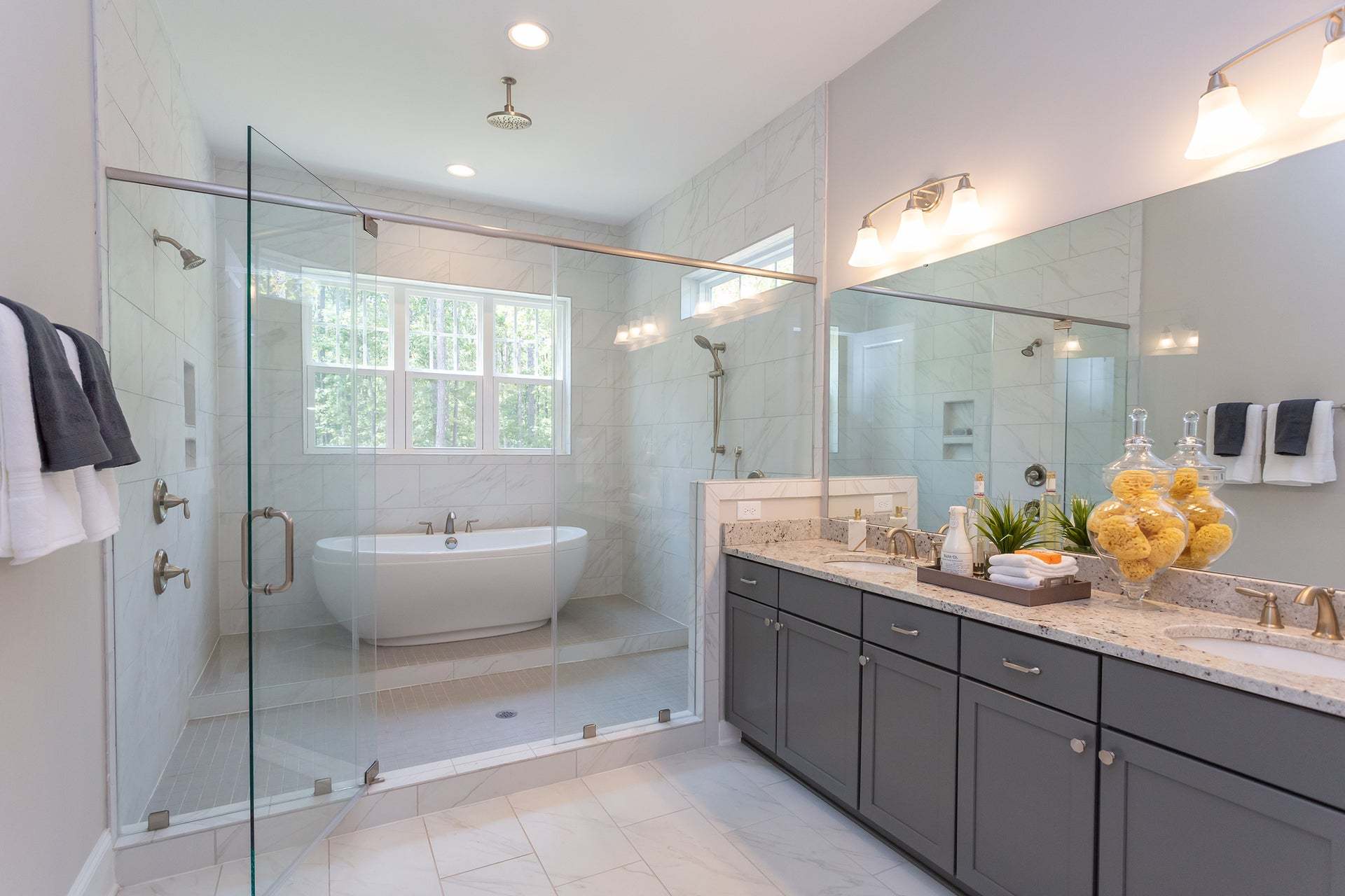 Lexington II - Primary Bath