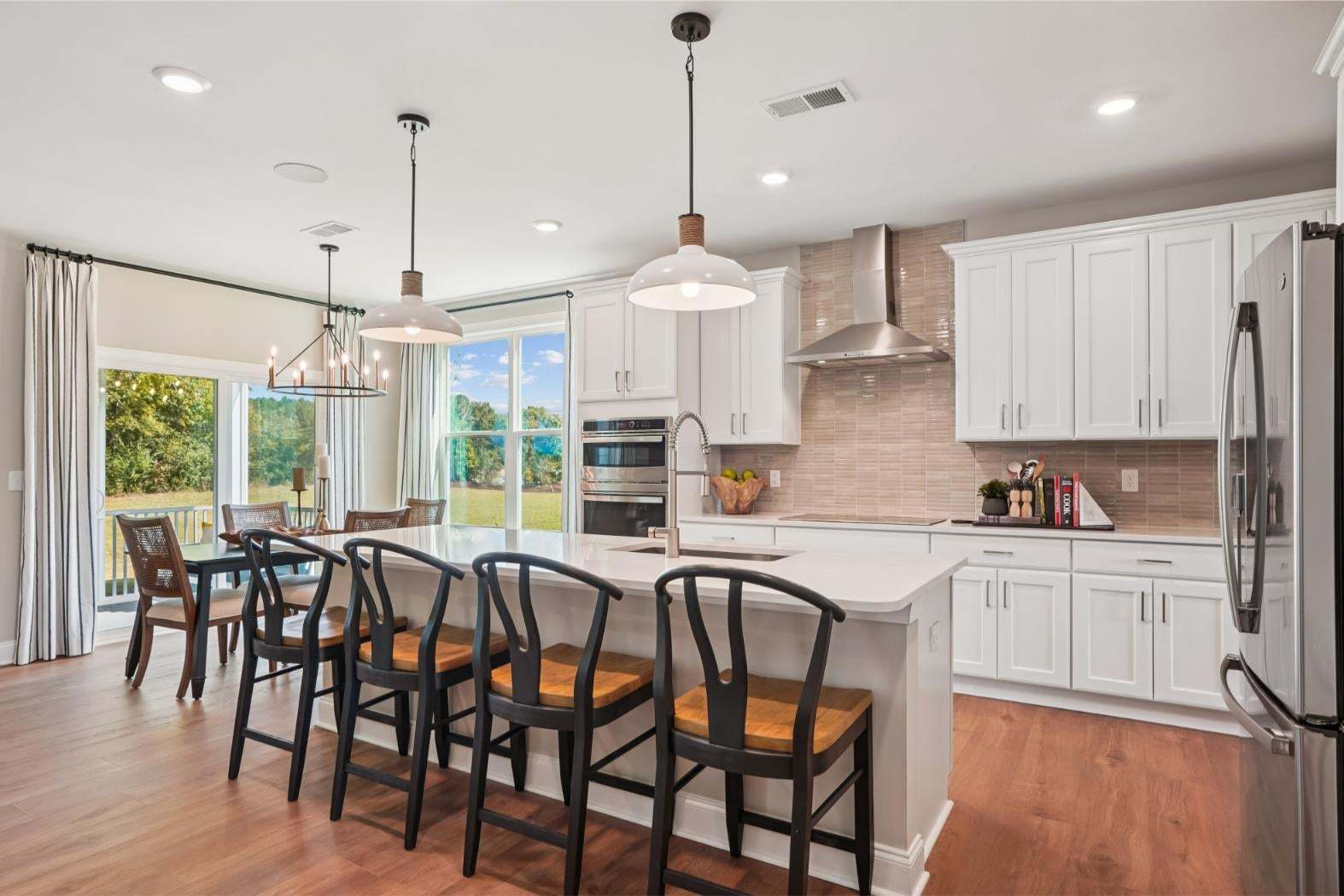 Fontana - Gourmet Kitchen
