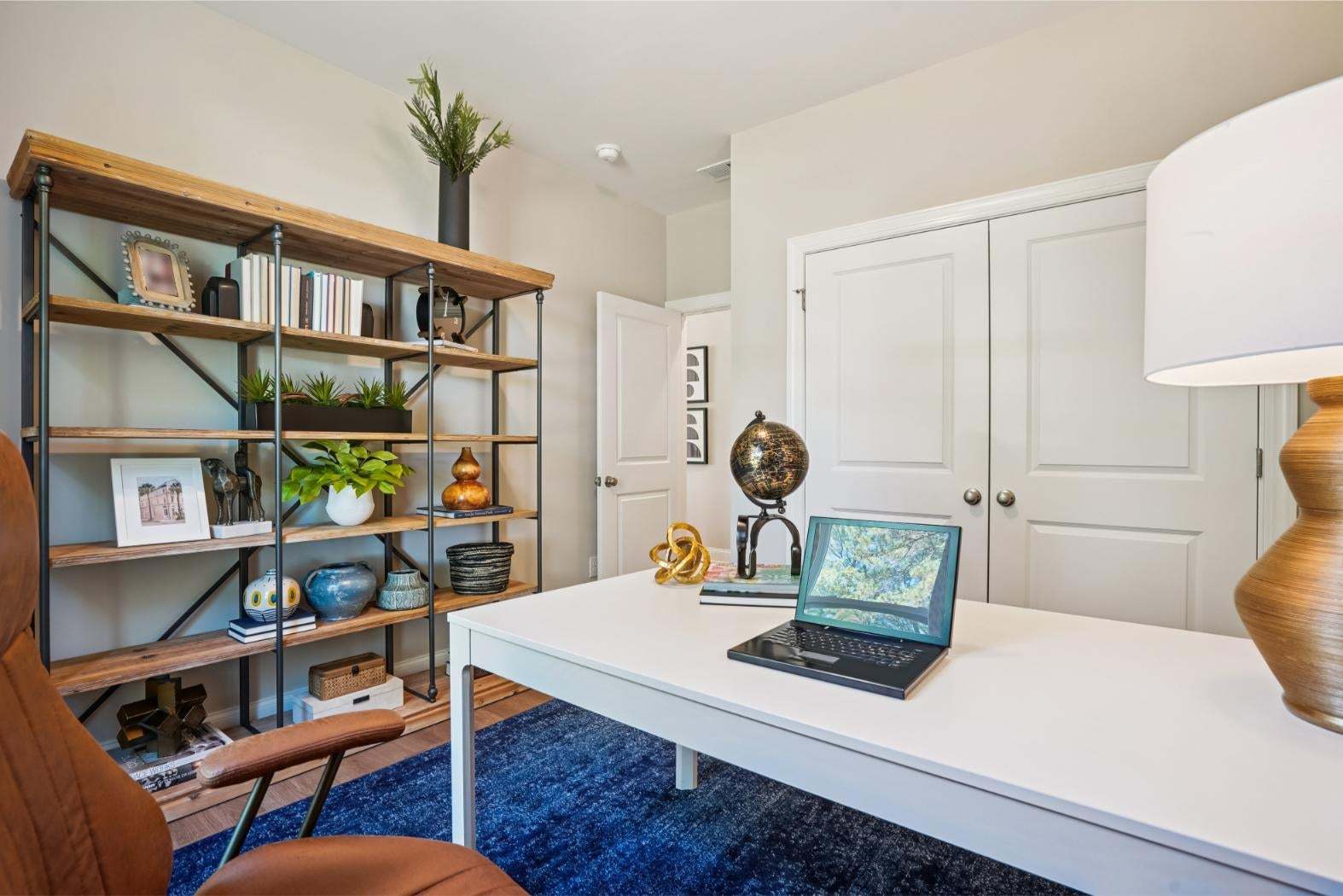 Fontana - Office