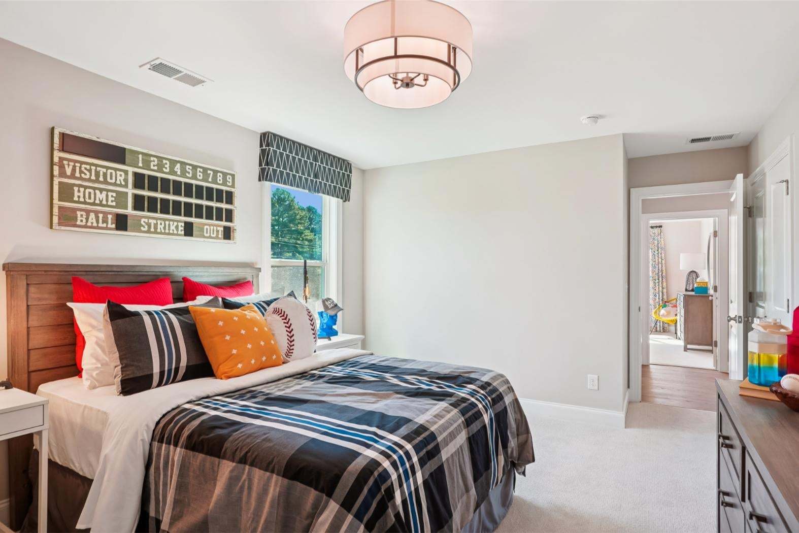 Fontana - Bedroom 2