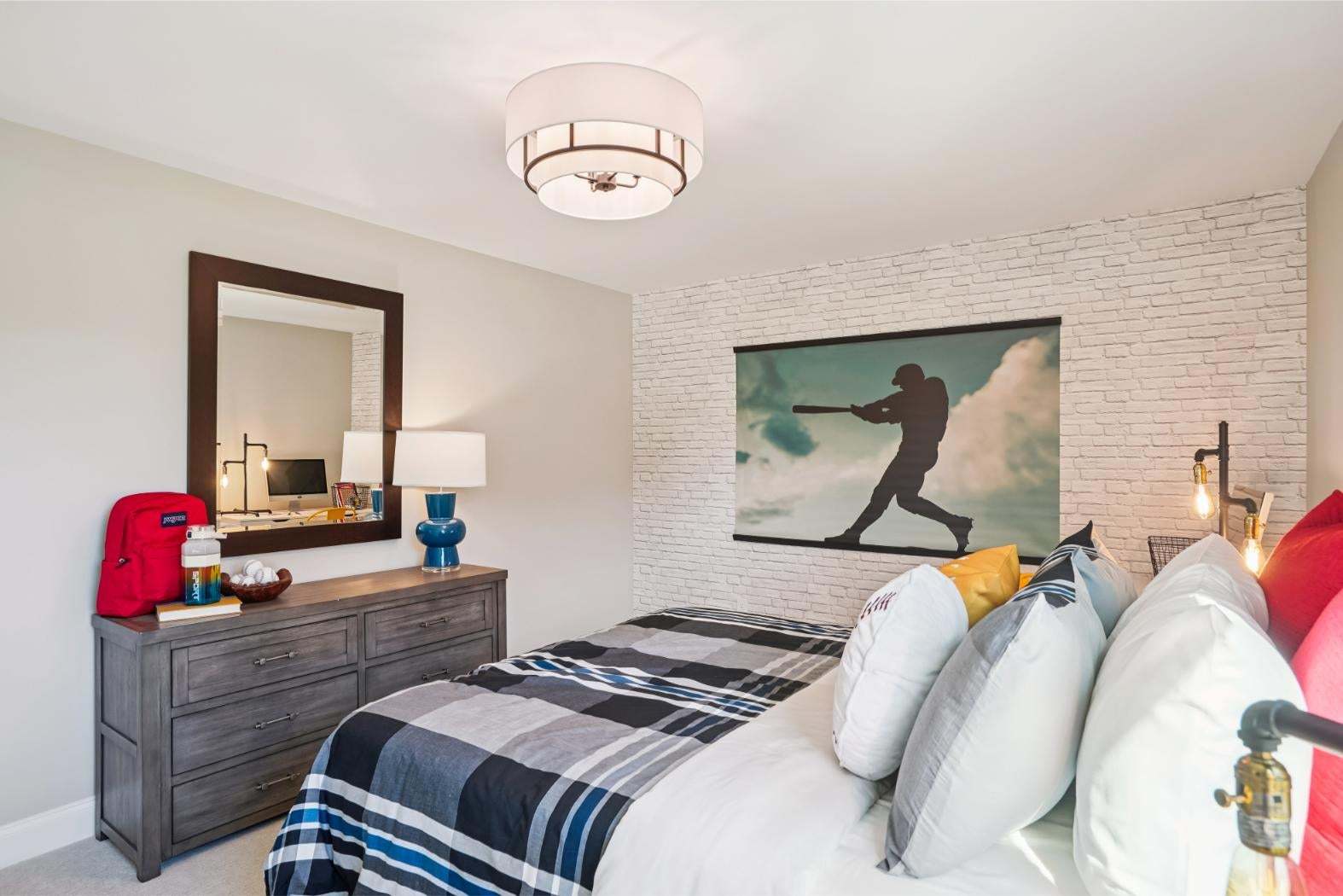 Fontana - Bedroom 2