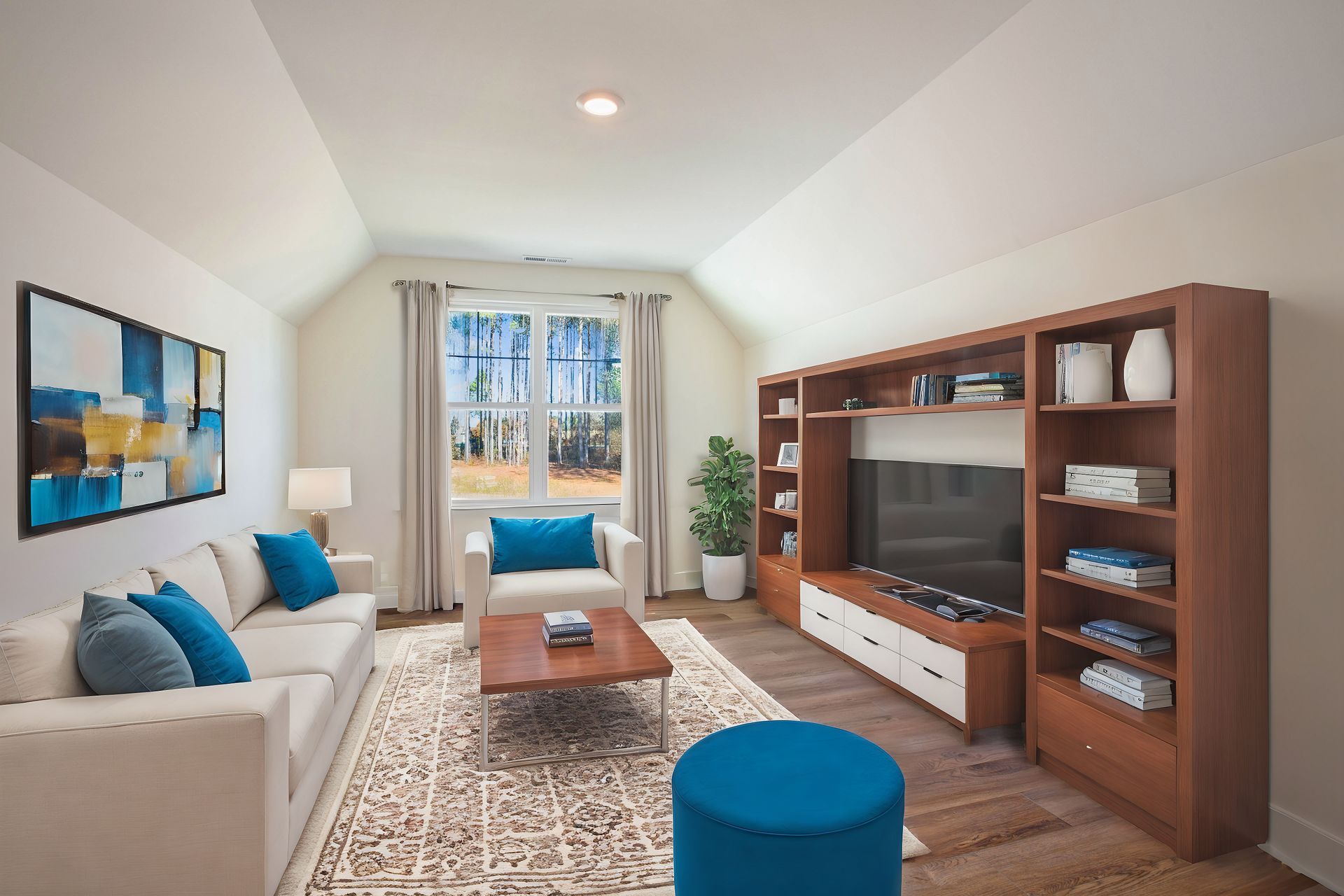 Fontana - Loft - Virtually Staged