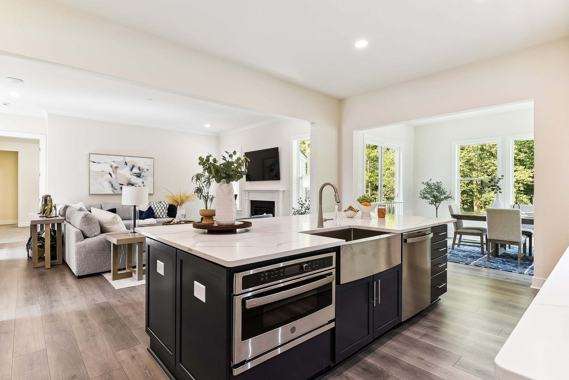 Lexington II Kitchen 2