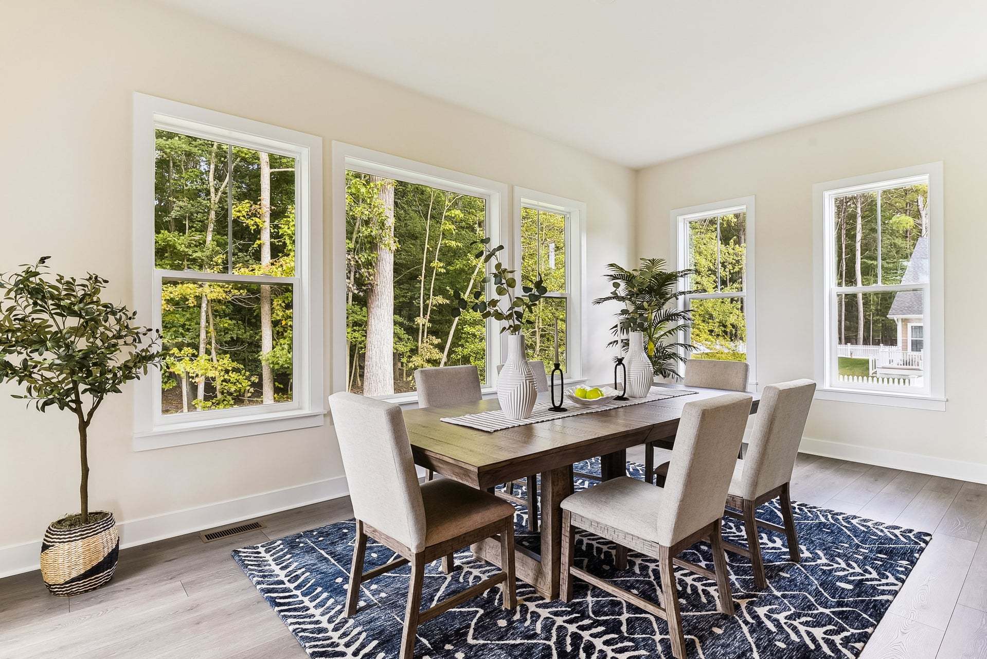 Lexington II Dining Room 1