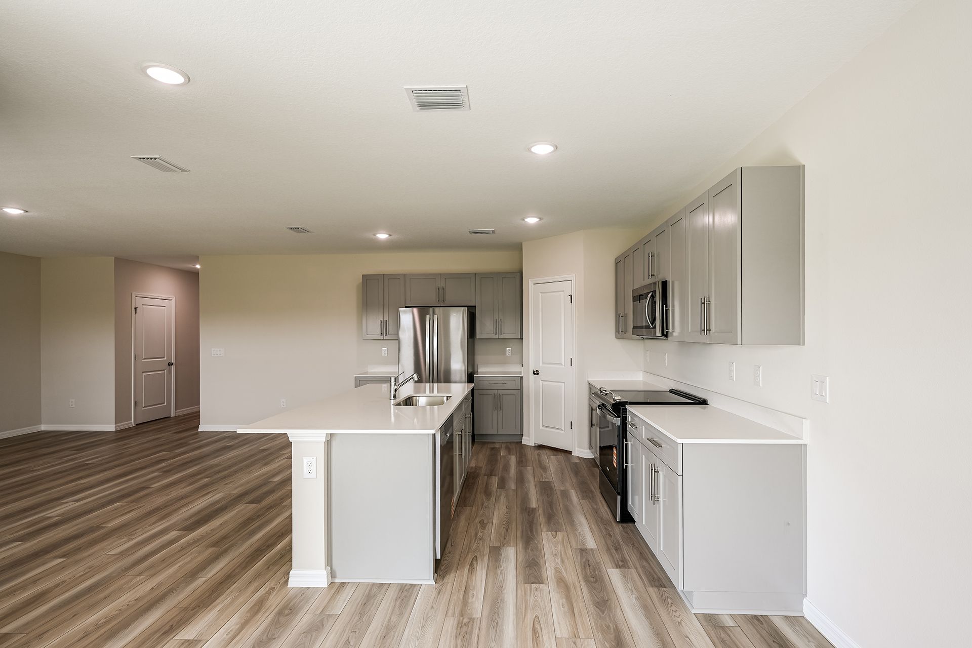 Valencia Kitchen