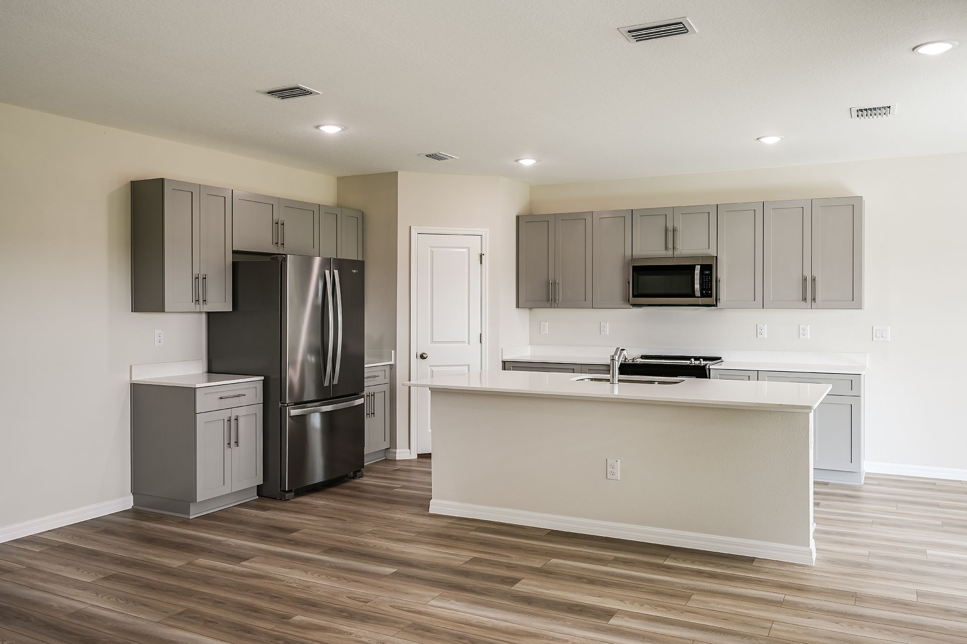 Valencia Kitchen