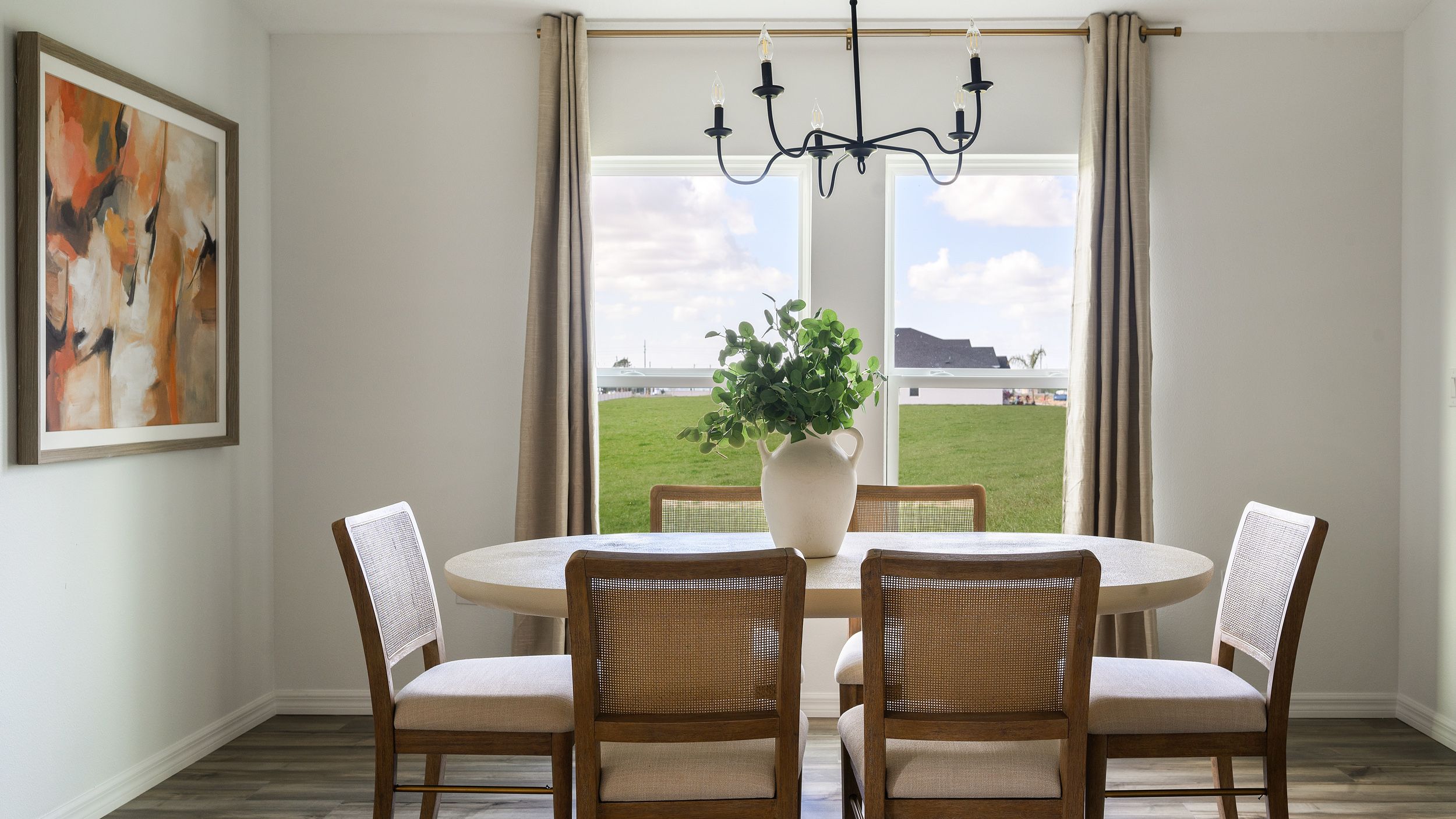 Esperanza Dining Room