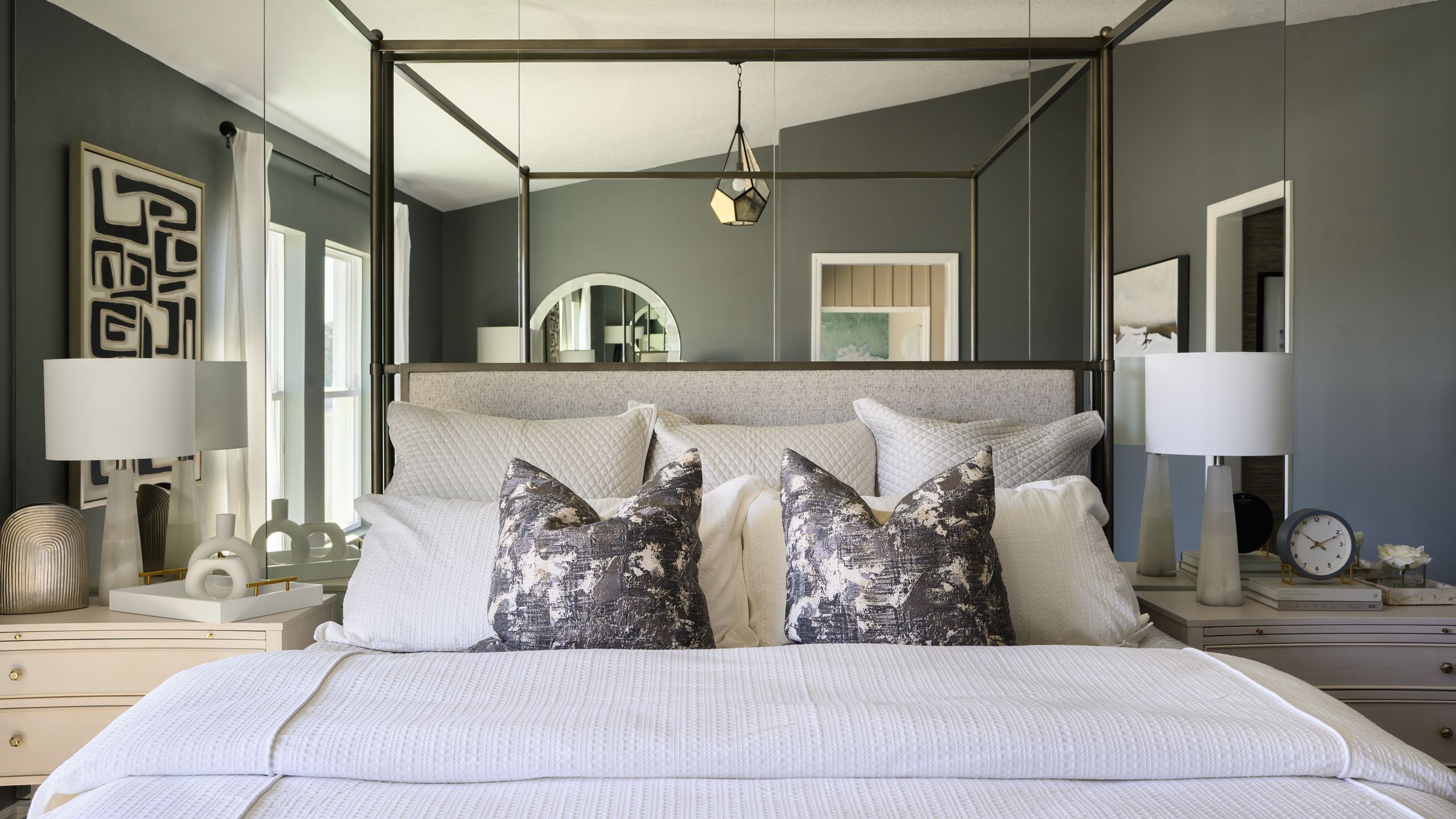 Jazmin Model Primary Bedroom