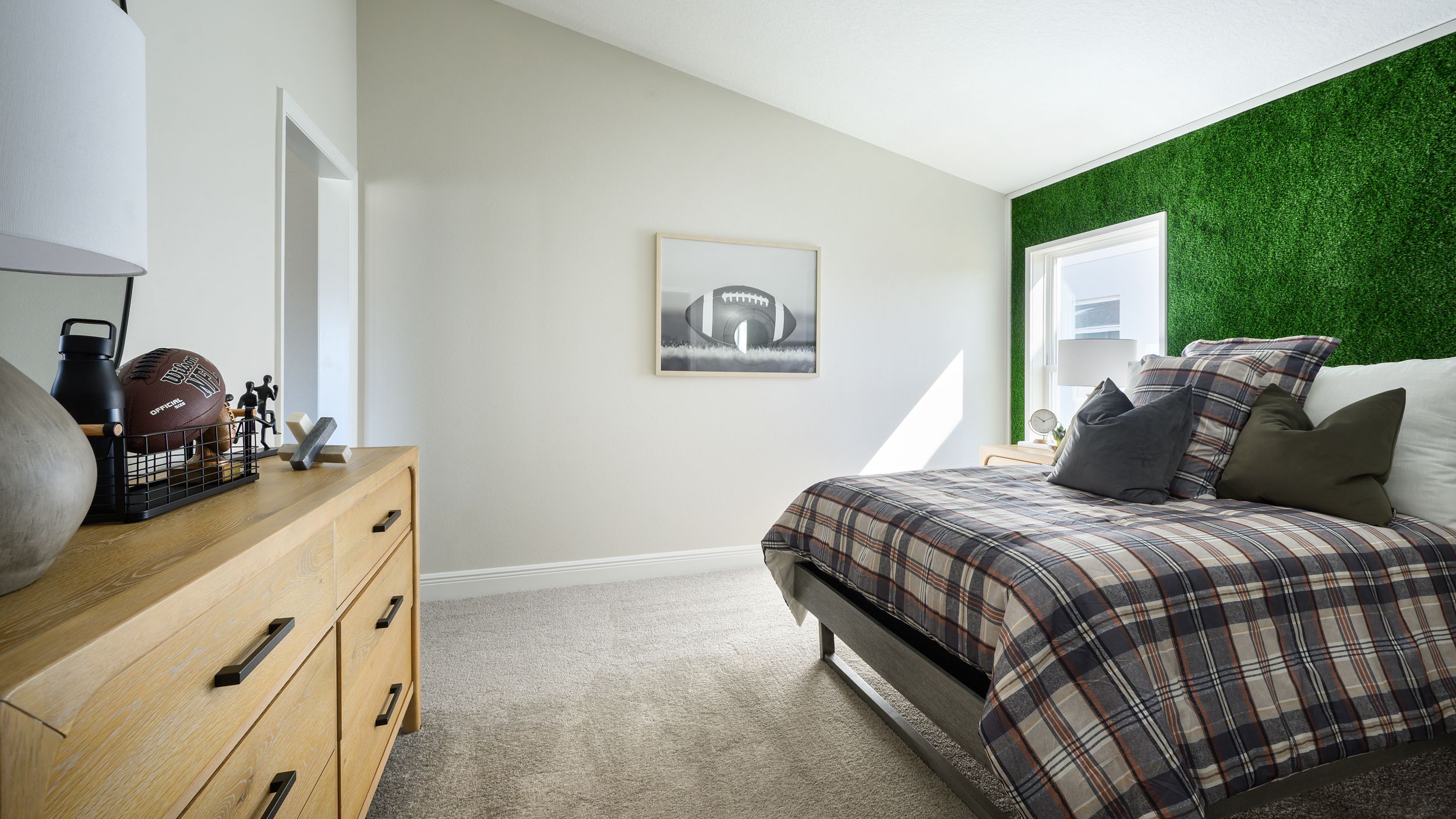 Jazmin Model Bedroom