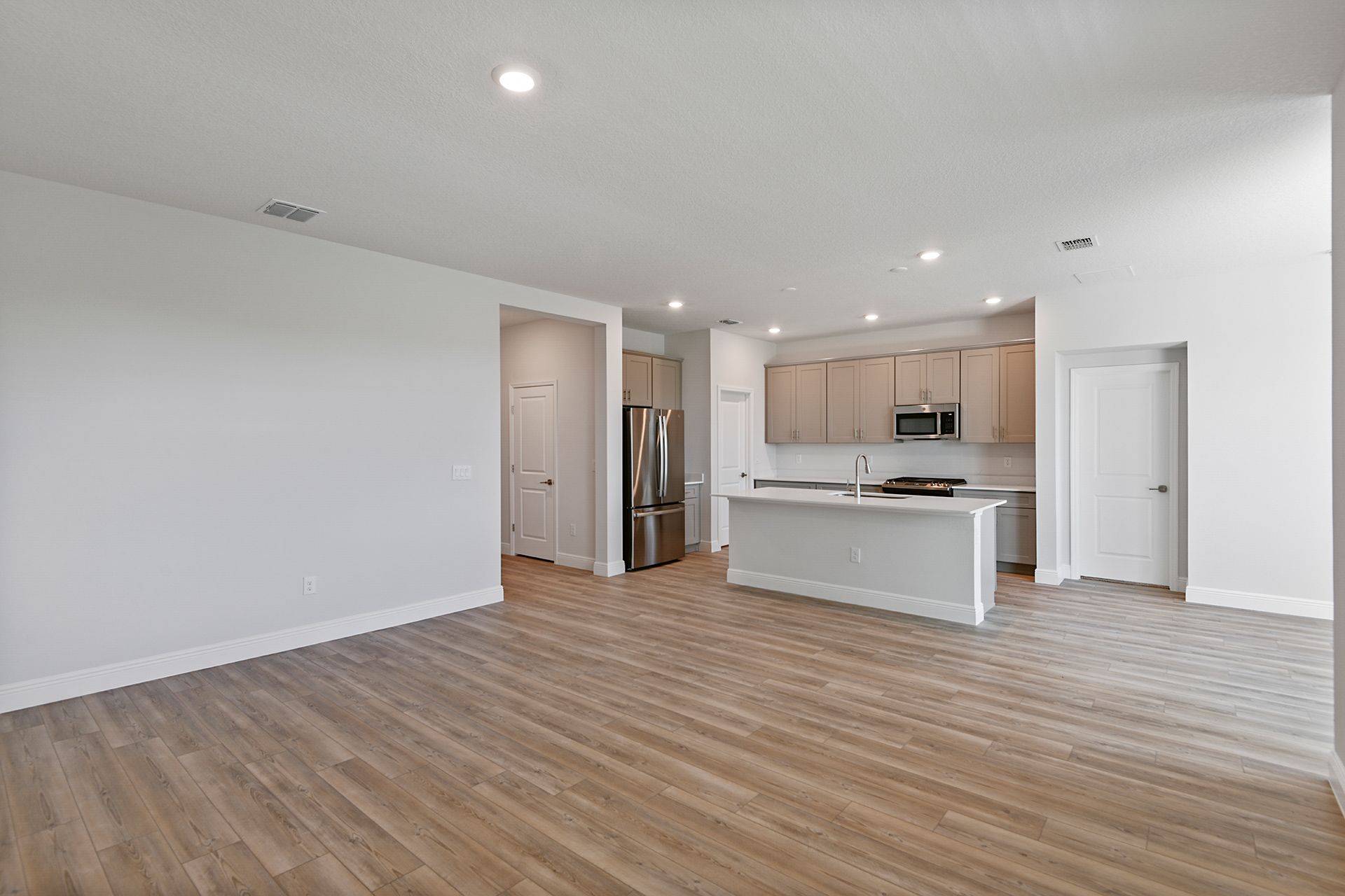 Calusa - Rustic Retreat Interior Design